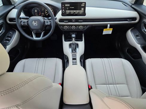 New 2027 Honda HR-V EX-L image 13
