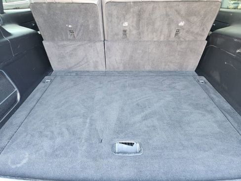 Used 2024 Jeep Wagoneer L Series II image 29