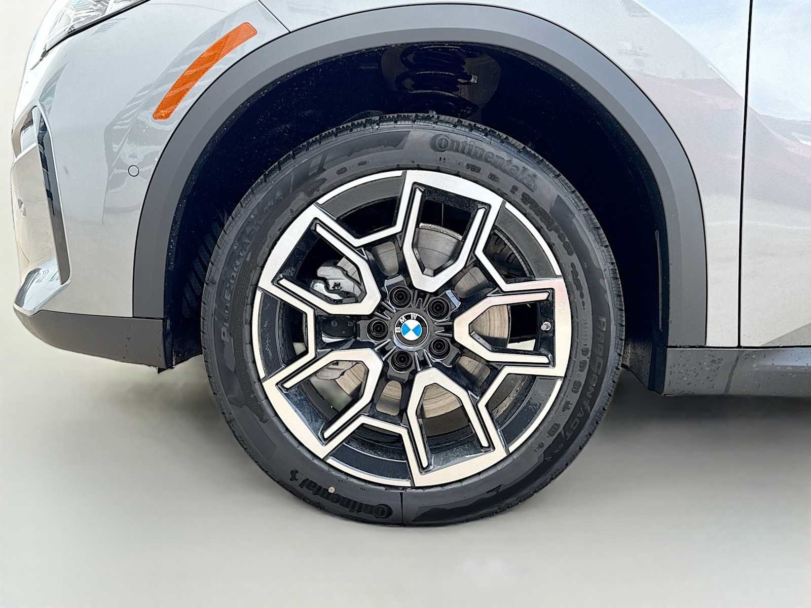 Used 2026 BMW X2 xDrive28i w/ Convenience Package AWD/4WD image 6