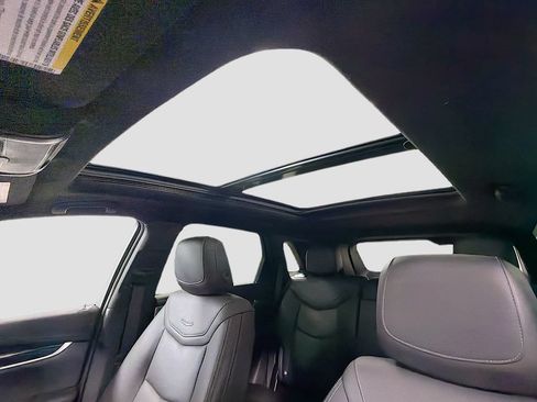 Certified 2023 Cadillac XT5 Premium Luxury AWD/4WD image 24