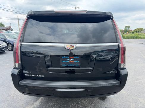 Used 2020 Cadillac Escalade ESV Luxury AWD/4WD image 4