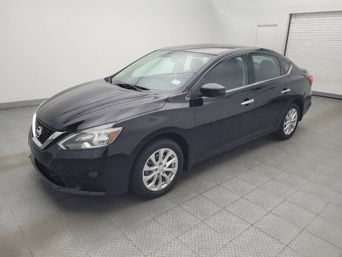 Used 2019 Nissan Sentra SV FWD image 2