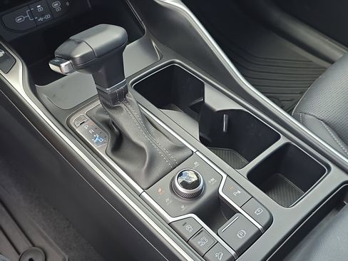 Certified 2025 Kia Sorento X-Line EX image 27