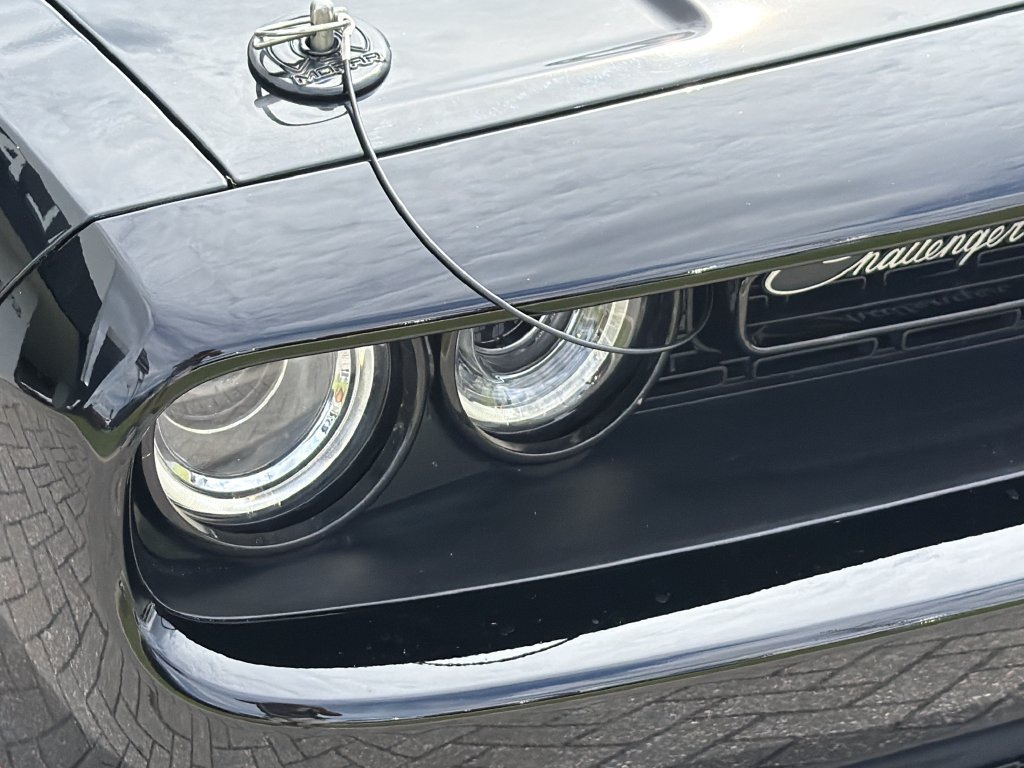 Used 2022 Dodge Challenger R/T Scat Pack w/ Shaker Package RWD image 9