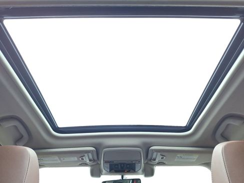 Used 2021 Subaru Forester Touring w/ Popular Package #2 image 12