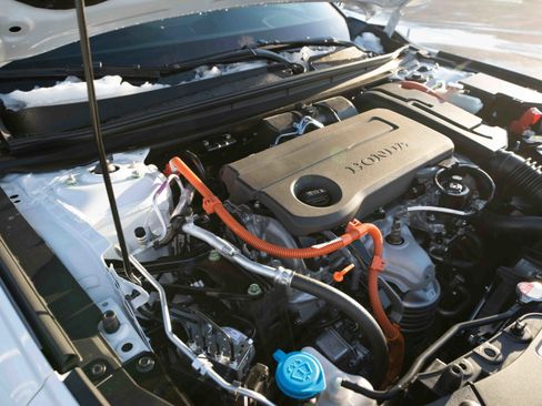 New 2025 Honda Accord Sport image 31