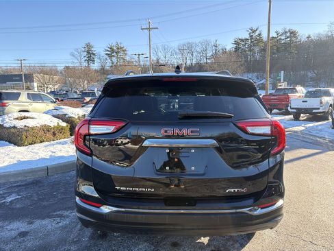 Certified 2022 GMC Terrain AT4 image 7