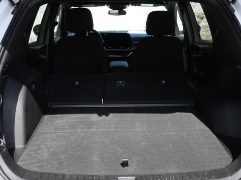 Used 2025 Chevrolet Equinox LT image 30