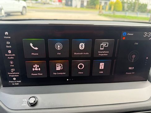 Used 2024 Honda Accord EX-L image 18