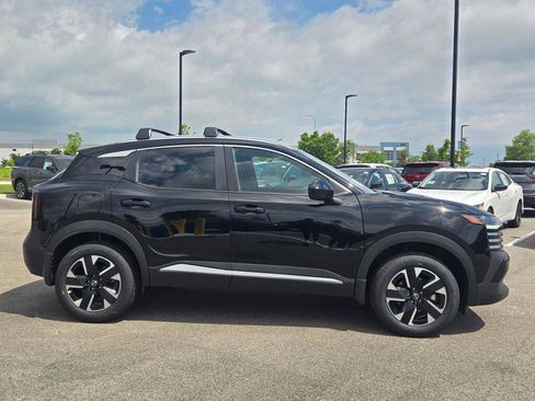 New 2026 Nissan Kicks SV w/ Cold Weather Package AWD/4WD image 4