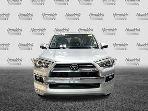 Used 2022 Toyota 4Runner Limited RWD image 3