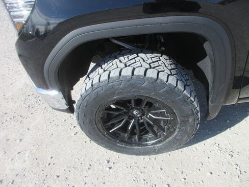 New 2026 GMC Sierra 1500 SLT w/ SLT Convenience Package image 12