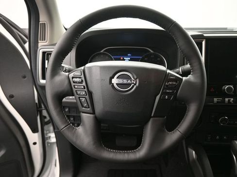 New 2026 Nissan Frontier SV w/ SV Convenience Package image 7