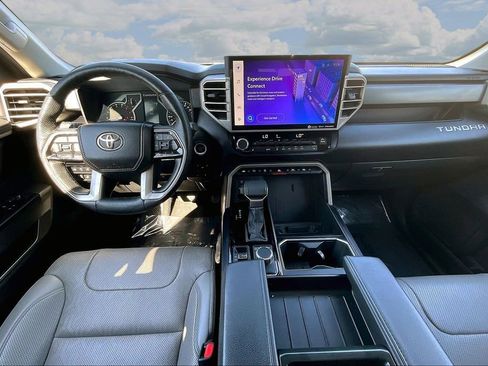Used 2022 Toyota Tundra SR5 w/ SR5 Premium Package AWD/4WD image 8