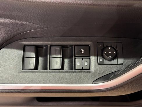 Certified 2025 Toyota RAV4 XLE AWD/4WD image 16