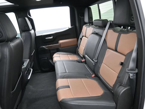 Used 2021 Chevrolet Silverado 1500 High Country AWD/4WD image 29