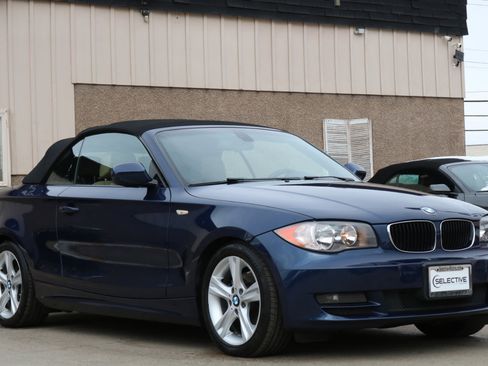 Used 2011 BMW 128i I image 4