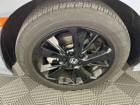 Certified 2024 Honda Odyssey Sport image 41