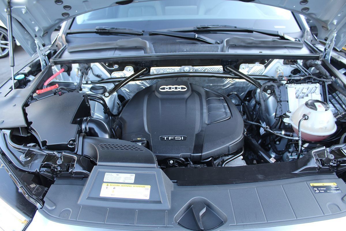 Used 2018 Audi Q5 2.0T Premium AWD/4WD image 32