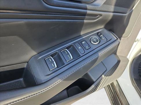 Used 2024 Honda Accord Sport image 9