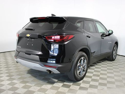 Used 2025 Chevrolet Blazer LT FWD image 38