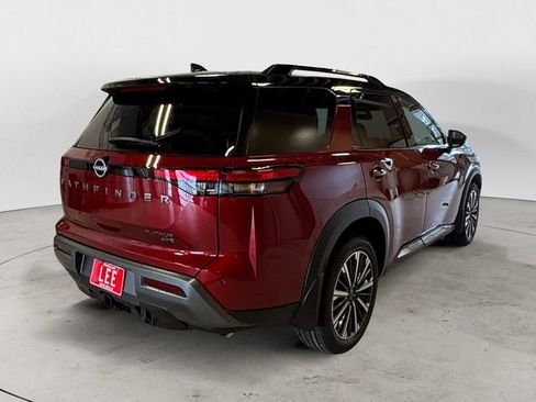 New 2026 Nissan Pathfinder Platinum w/ Lighting Package AWD/4WD image 6