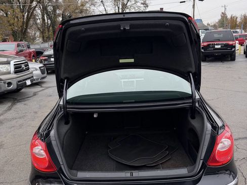 Used 2010 Volkswagen CC Luxury image 15