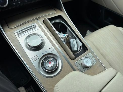 Used 2023 Genesis GV80 2.5T w/ Prestige Package AWD/4WD image 19