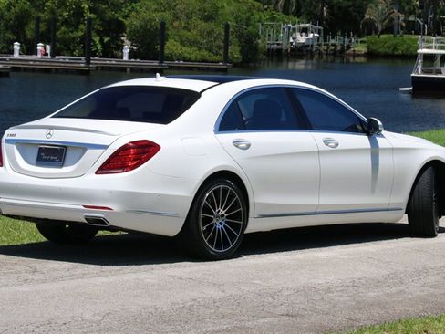 Used 2015 Mercedes-Benz S 550 Sedan image 3