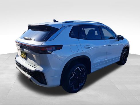 New 2026 Volkswagen Tiguan SEL R-Line AWD/4WD image 6