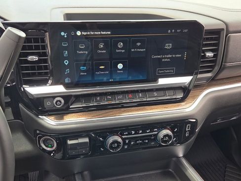 Used 2025 Chevrolet Silverado 2500 LT w/ All Star Edition AWD/4WD image 17