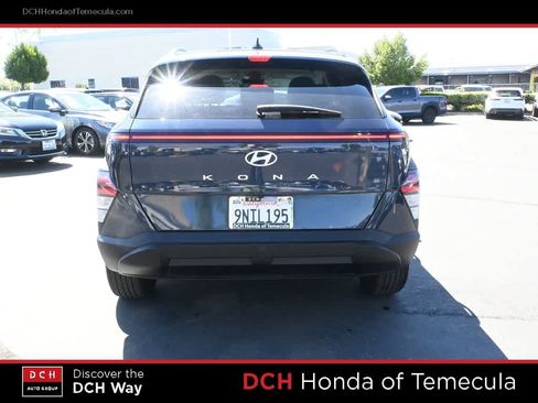 Used 2024 Hyundai Kona SEL FWD image 6