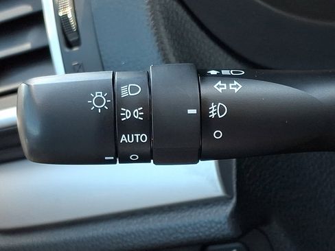 Used 2016 Subaru Forester 2.5i Limited AWD/4WD image 27