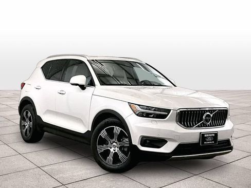 Used 2021 Volvo XC40 T5 Inscription w/ Advanced Package AWD/4WD image 2