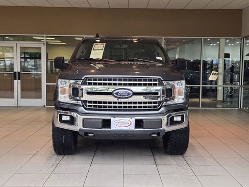 Used 2020 Ford F150 XLT w/ Equipment Group 302A Luxury image 2