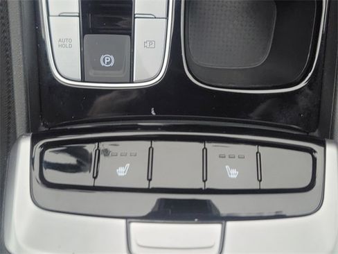 Used 2023 Hyundai Santa Cruz SEL Premium image 28