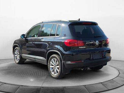 Used 2017 Volkswagen Tiguan Wolfsburg Edition AWD/4WD image 3