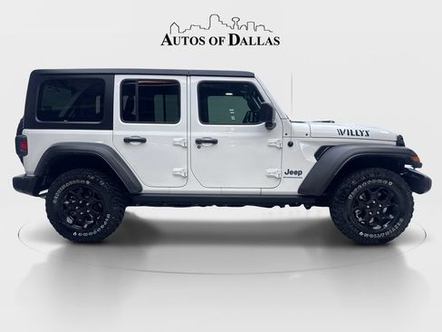 Used 2023 Jeep Wrangler Unlimited AWD/4WD image 10