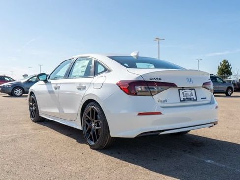 Used 2026 Honda Civic FWD Hybrid Sedan image 5