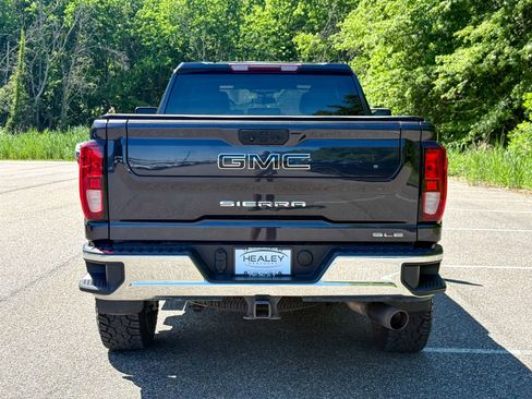 Used 2024 GMC Sierra 2500 SLE w/ SLE Value Package; AWD/4WD image 6