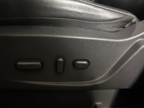 Used 2013 Ford Escape SEL FWD image 10
