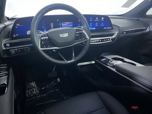Certified 2024 Cadillac Lyriq Tech w/ LPO, Floor Liner Package AWD/4WD image 2