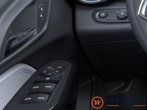 New 2026 Chevrolet Trax LT w/ Driver Confidence Package FWD image 26