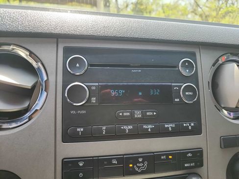 Used 2016 Ford F350 XLT w/ XLT Interior Package AWD/4WD image 25