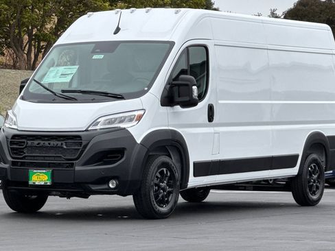 New 2026 RAM ProMaster 2500 w/ Quick Order Package 22H SLT+ image 9