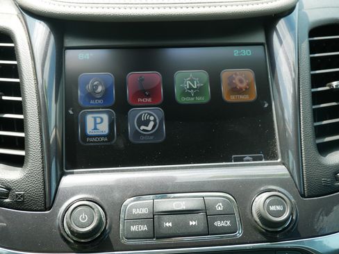 Used 2014 Chevrolet Impala LT FWD image 16