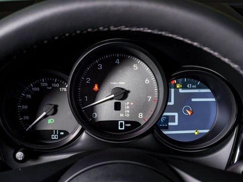 New 2026 Porsche Macan S image 21