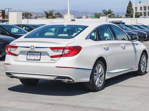 Used 2020 Honda Accord LX image 9