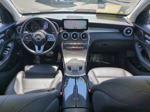 Used 2021 Mercedes-Benz GLC 300 image 25