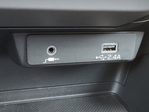 Used 2024 Subaru Crosstrek 2.0i image 22